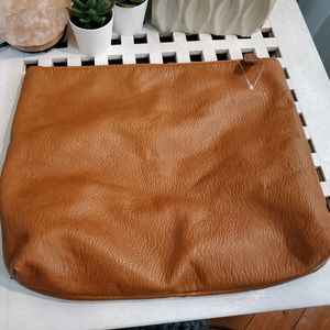 Free People Bags - Free People Vegan Leather Clutch Free People Bags - Free People Vegan Leather Clutch